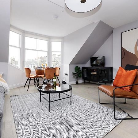 Altido Gorgeous Flat Overlooking Edinburgh Castle Exteriör bild