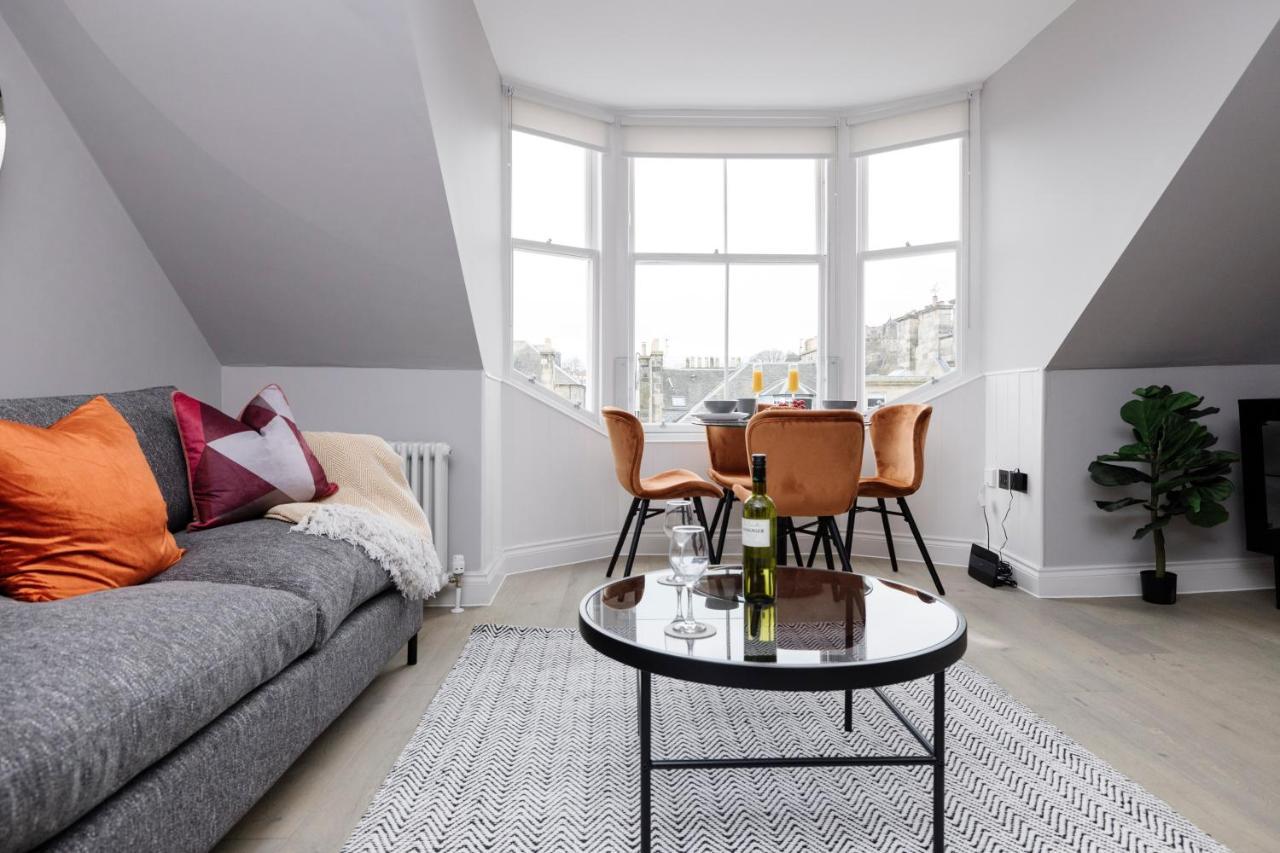 Altido Gorgeous Flat Overlooking Edinburgh Castle Exteriör bild