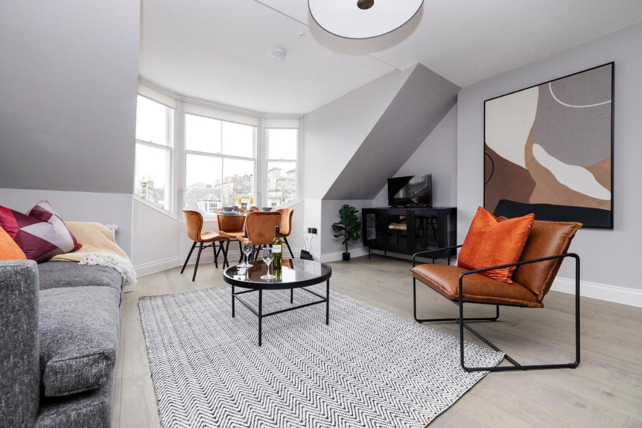 Altido Gorgeous Flat Overlooking Edinburgh Castle Exteriör bild