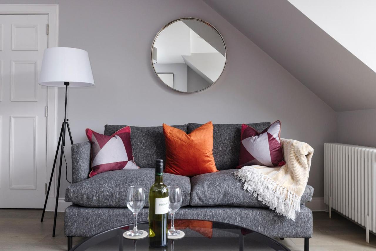 Altido Gorgeous Flat Overlooking Edinburgh Castle Exteriör bild
