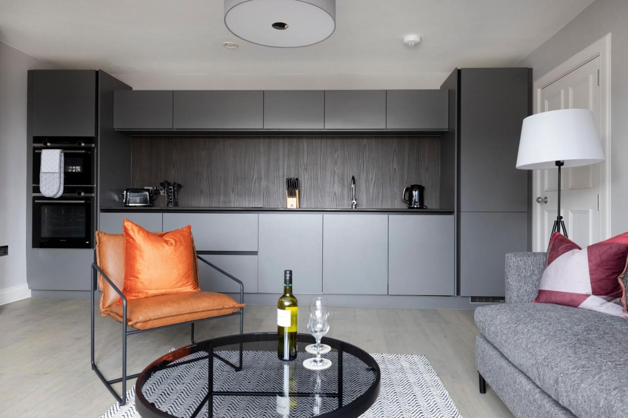 Altido Gorgeous Flat Overlooking Edinburgh Castle Exteriör bild